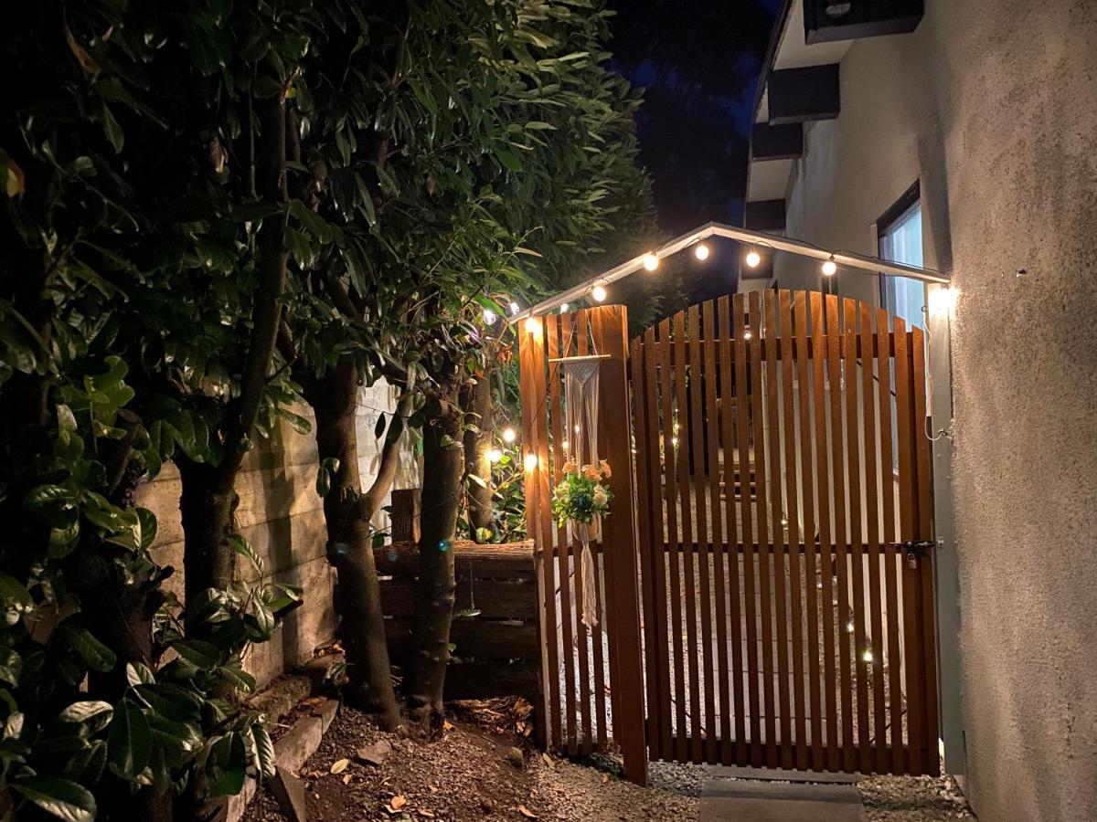 Hudson Homes Bnb Victoria Luaran gambar