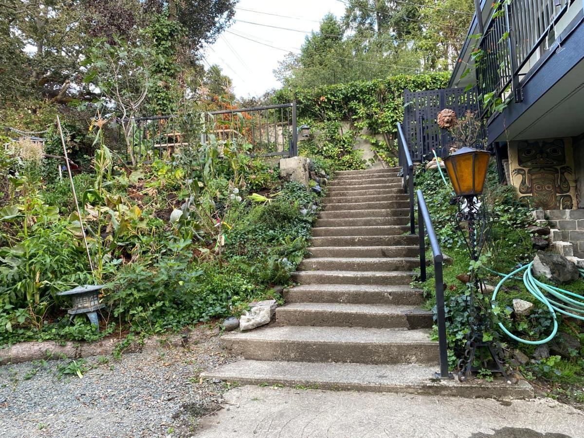 Hudson Homes Bnb Victoria Luaran gambar