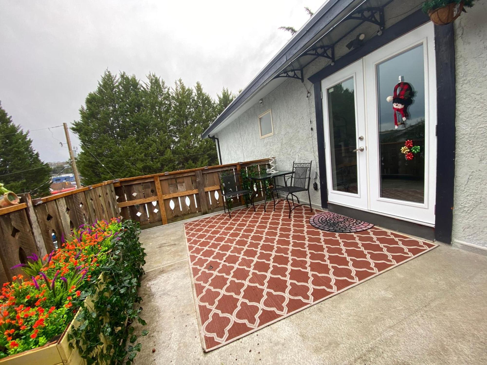 Hudson Homes Bnb Victoria Luaran gambar